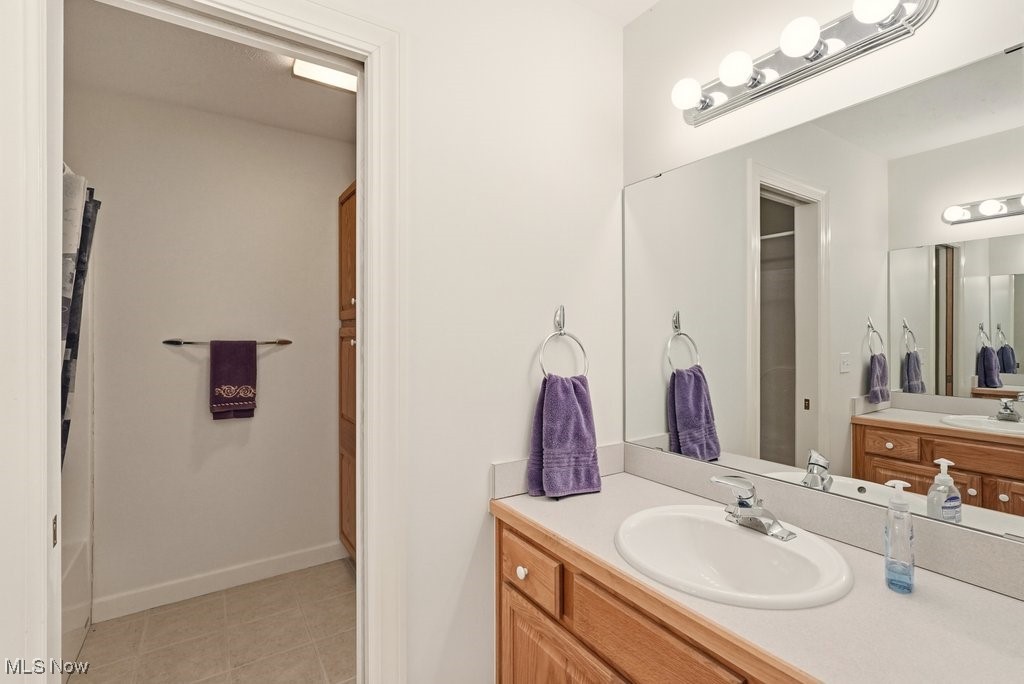 7982 Achill Court Sagamore Hills OH 44067