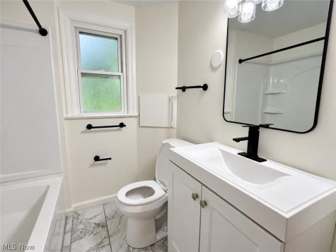 3679 Sanford Avenue Stow OH 44224