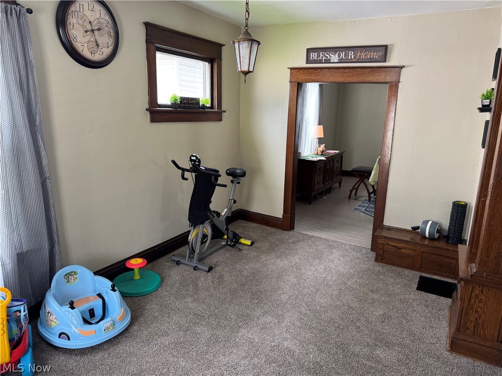 776 S 6th Street Coshocton OH 43812