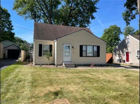1539 Weston Avenue Youngstown OH 44514