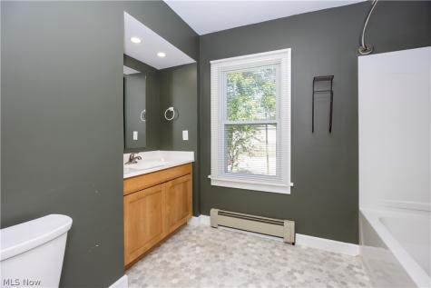 132 Owen Court Fredericksburg OH 44627