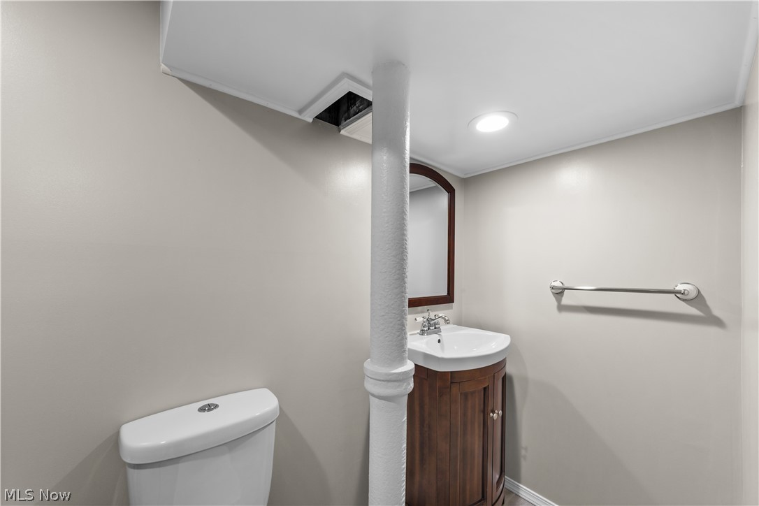 4231 W 62nd Street Cleveland OH 44144