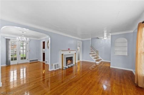 4231 W 62nd Street Cleveland OH 44144