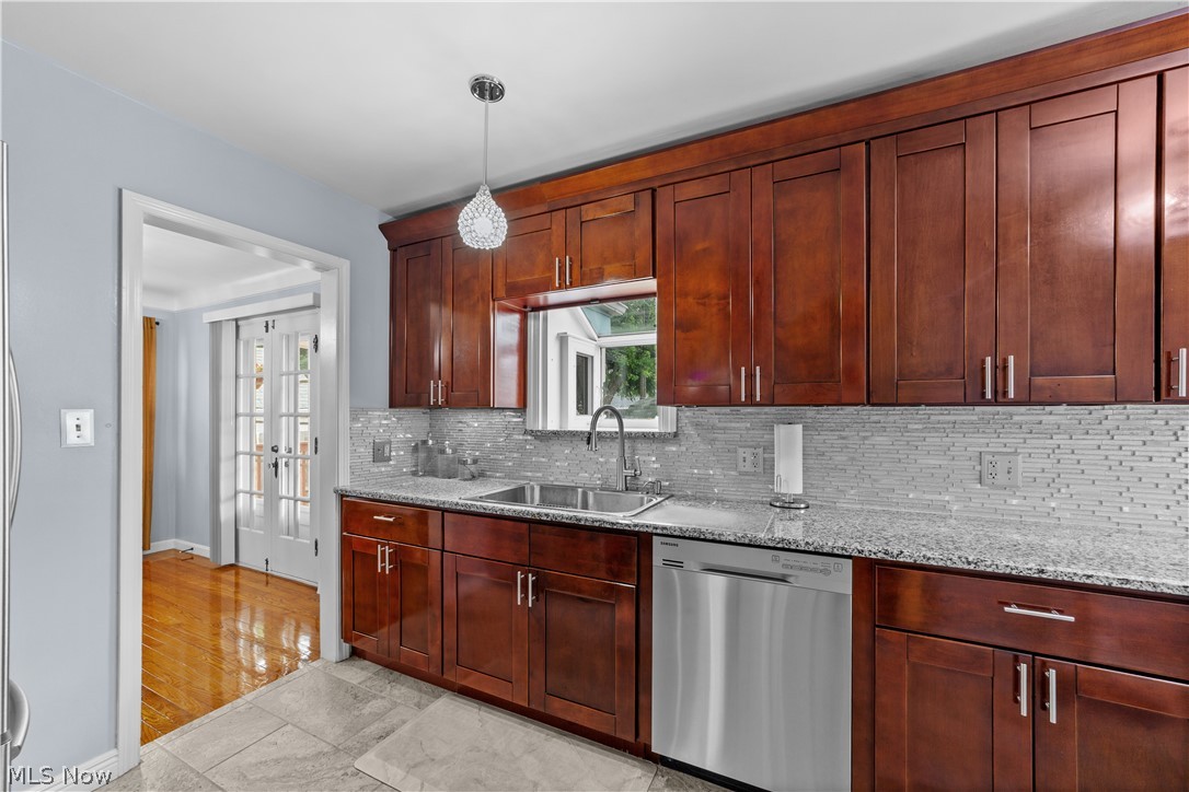 4231 W 62nd Street Cleveland OH 44144