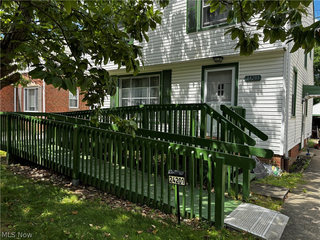 24201 Yosemite Drive Euclid OH 44117