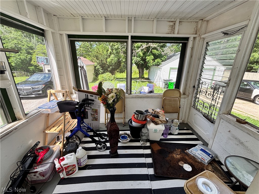 24201 Yosemite Drive Euclid OH 44117