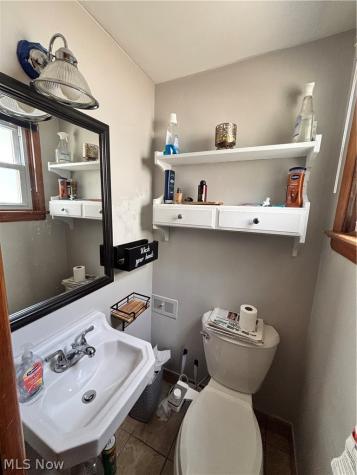 24201 Yosemite Drive Euclid OH 44117