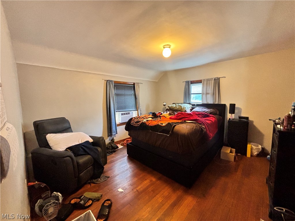 24201 Yosemite Drive Euclid OH 44117