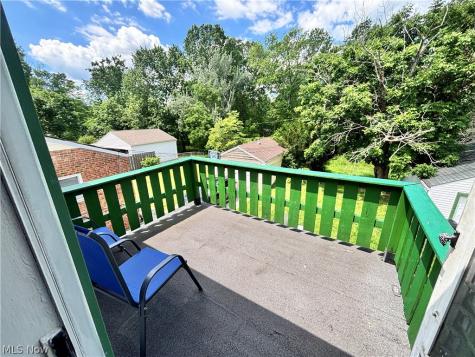24201 Yosemite Drive Euclid OH 44117