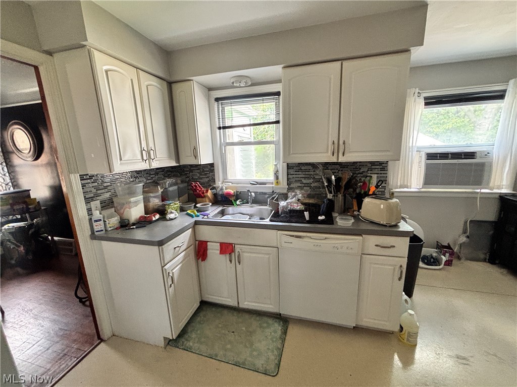 24201 Yosemite Drive Euclid OH 44117
