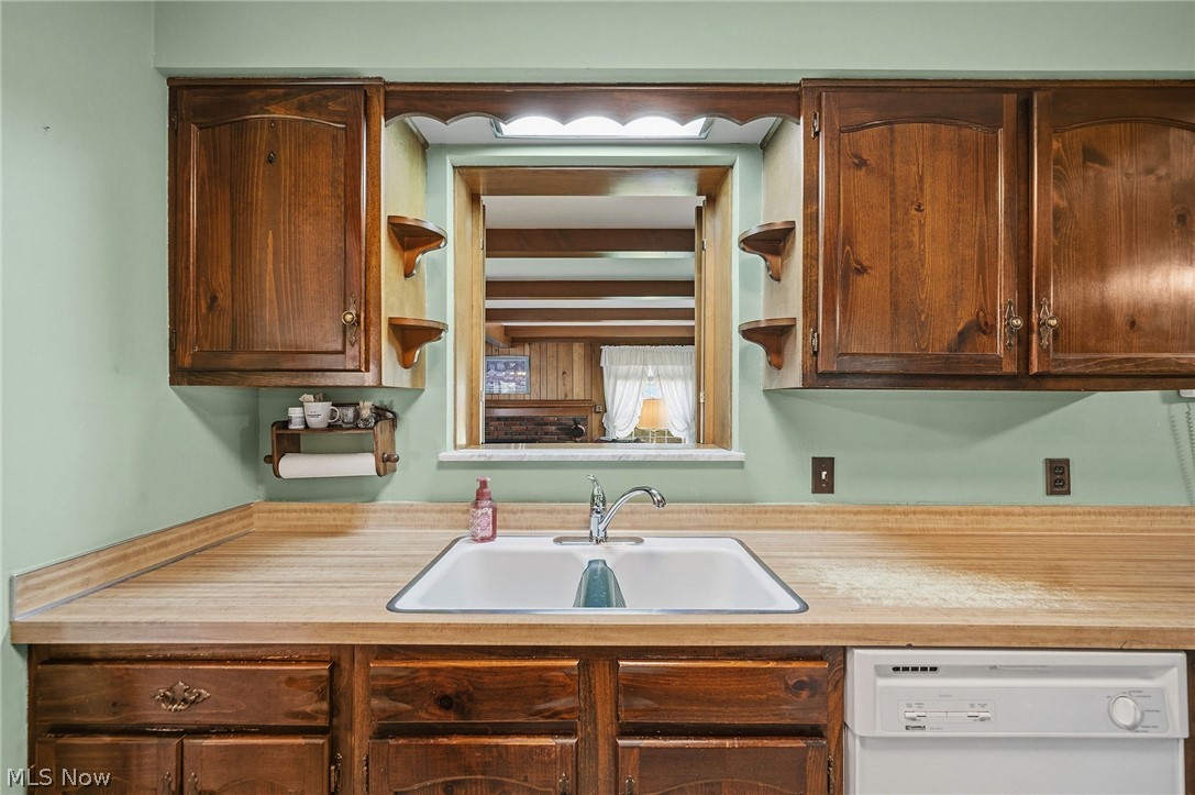 5108 Evergreen Drive North Olmsted OH 44070