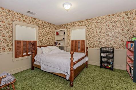 2657 Edgehill Road Cleveland Heights OH 44106