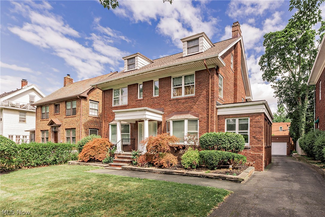 2657 Edgehill Road Cleveland Heights OH 44106