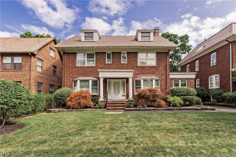2657 Edgehill Road Cleveland Heights OH 44106