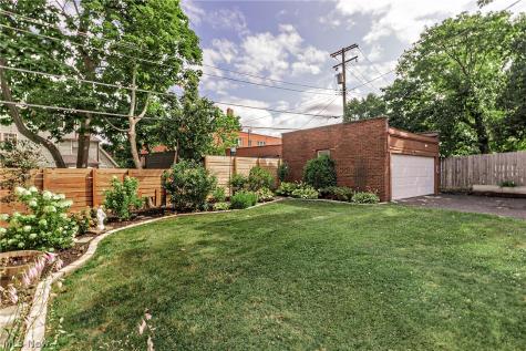 2657 Edgehill Road Cleveland Heights OH 44106