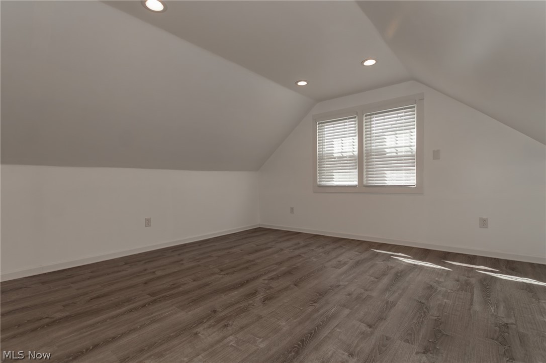 1342 Beaconfield Road Lyndhurst OH 44124