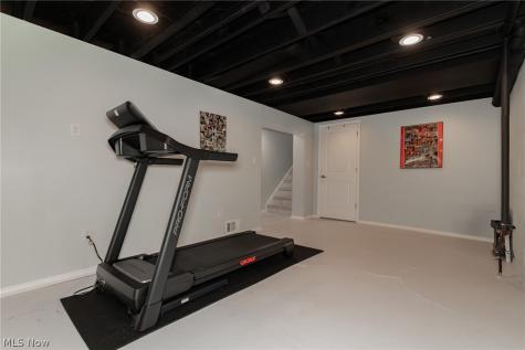 1342 Beaconfield Road Lyndhurst OH 44124
