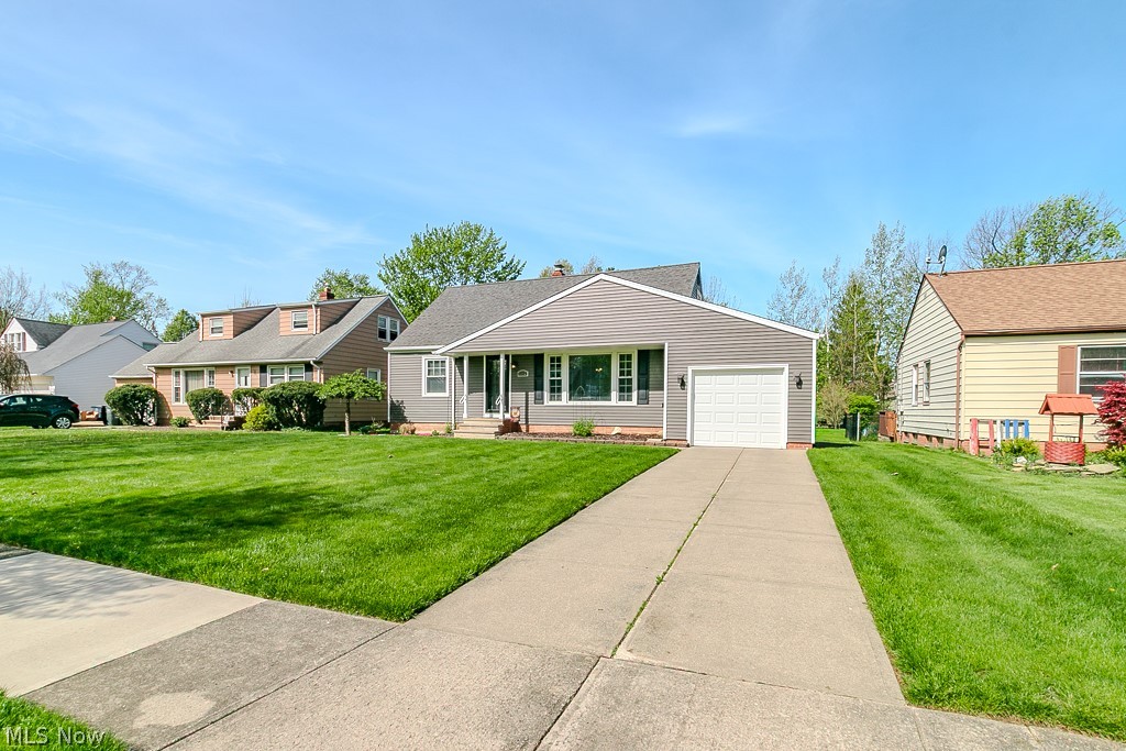 1342 Beaconfield Road Lyndhurst OH 44124