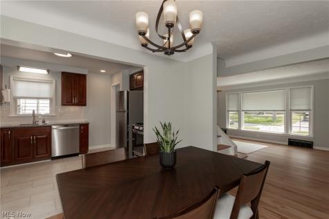 1342 Beaconfield Road Lyndhurst OH 44124