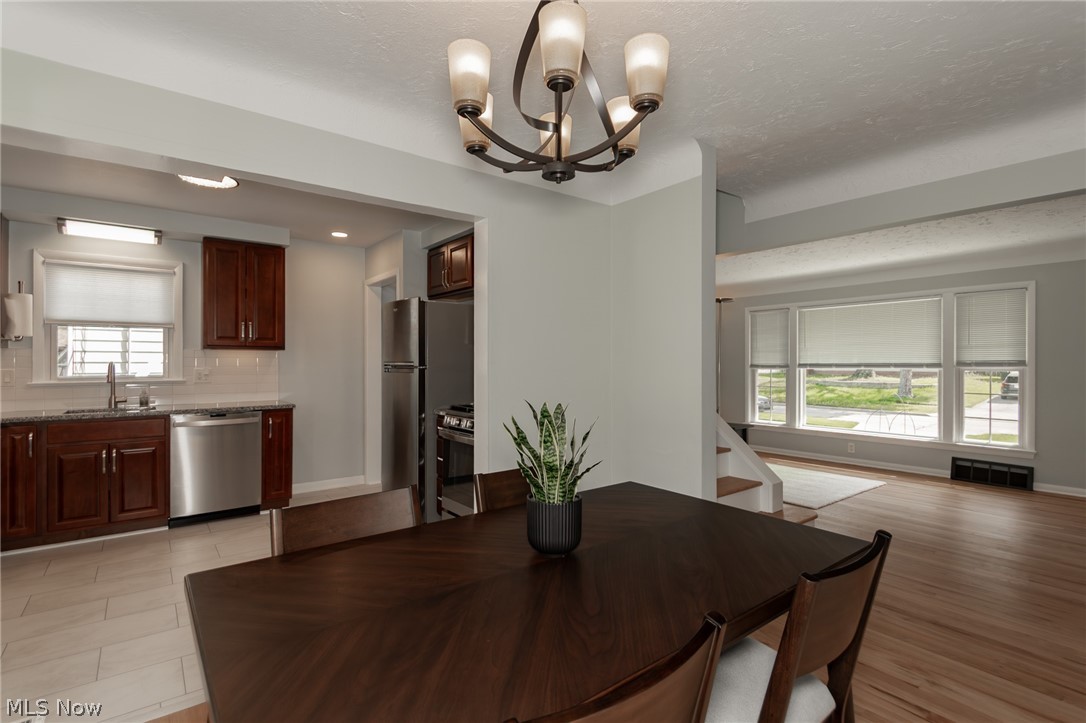 1342 Beaconfield Road Lyndhurst OH 44124
