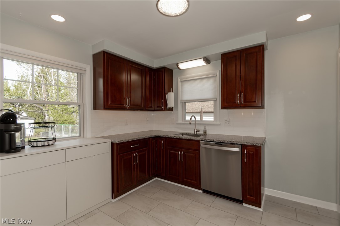1342 Beaconfield Road Lyndhurst OH 44124