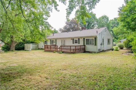 2951 Stanley Road Fairlawn OH 44333