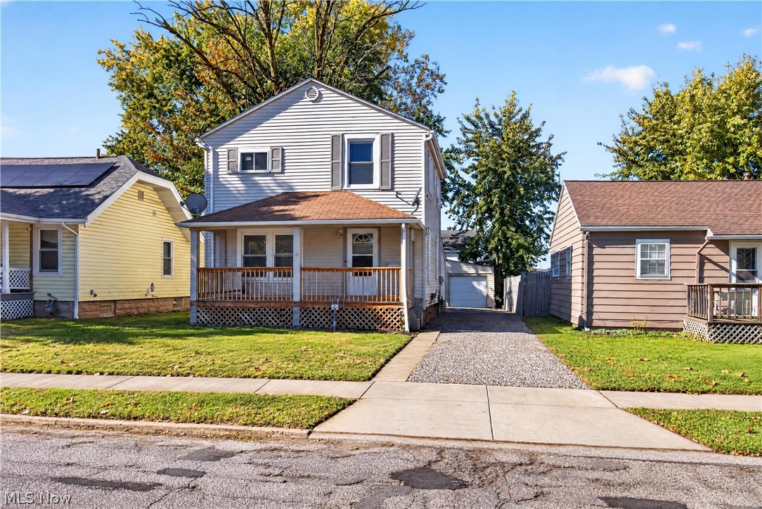 147 Fairlawn Avenue Elyria OH 44035