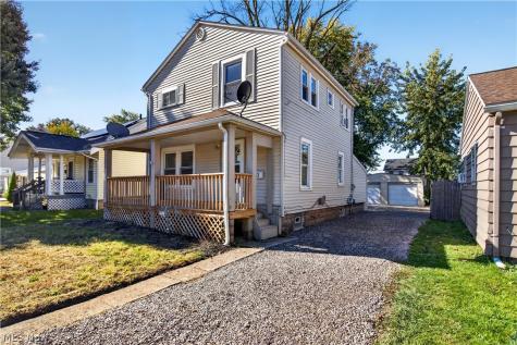 147 Fairlawn Avenue Elyria OH 44035