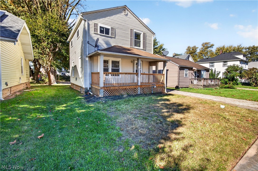147 Fairlawn Avenue Elyria OH 44035
