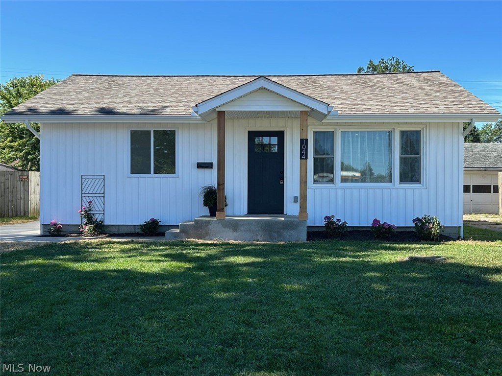 1044 Decatur Street Vermilion OH 44089