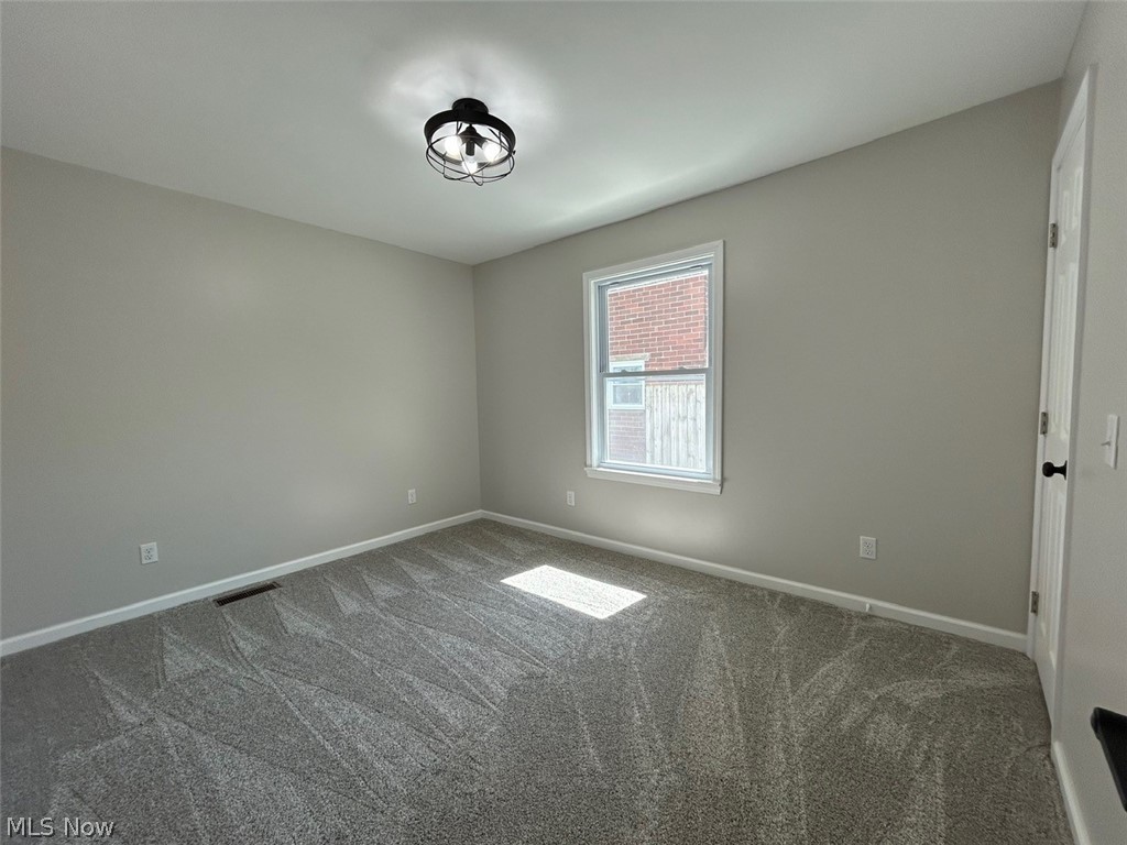 1044 Decatur Street Vermilion OH 44089