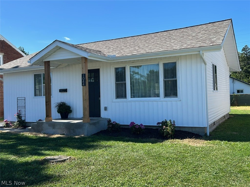 1044 Decatur Street Vermilion OH 44089