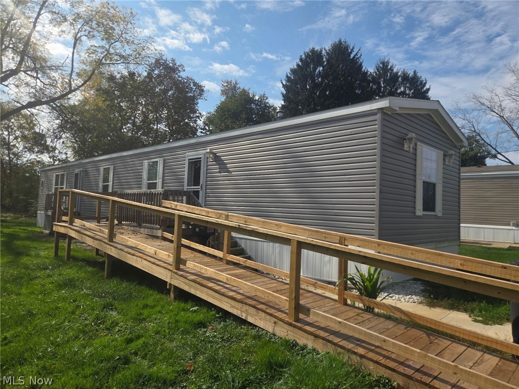 47 Zent Avenue Fredericktown OH 43019
