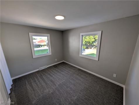 2935 Caroline Avenue Lorain OH 44055