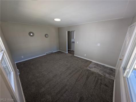 2935 Caroline Avenue Lorain OH 44055
