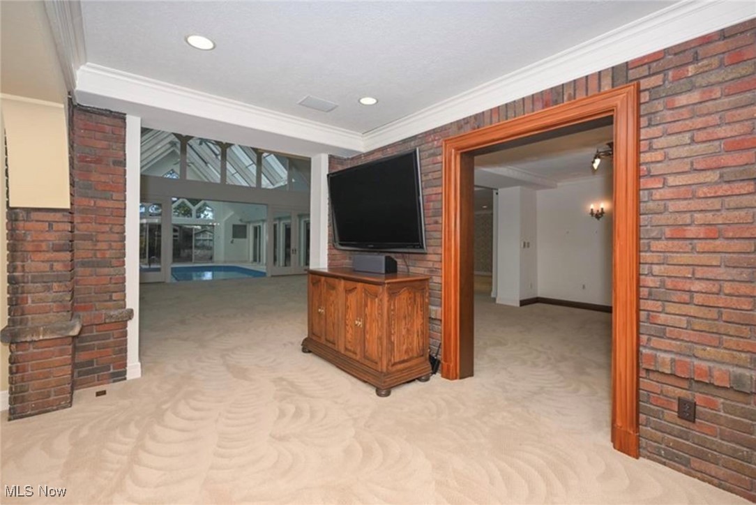 1200 Sunset View Drive Akron OH 44313