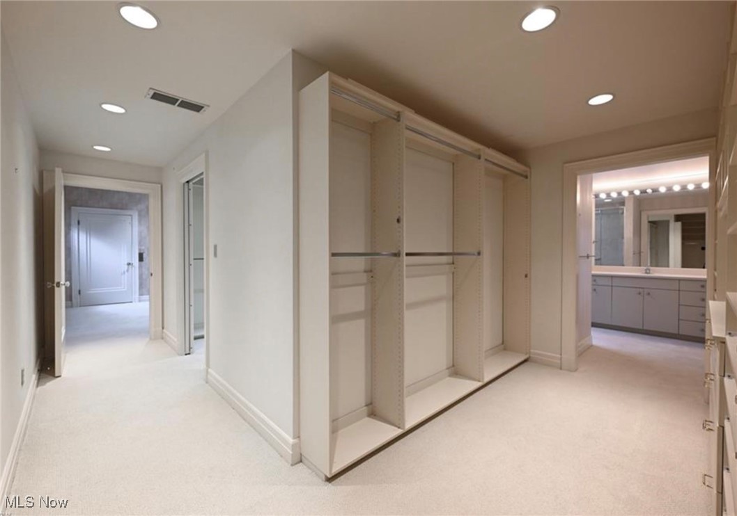 1200 Sunset View Drive Akron OH 44313