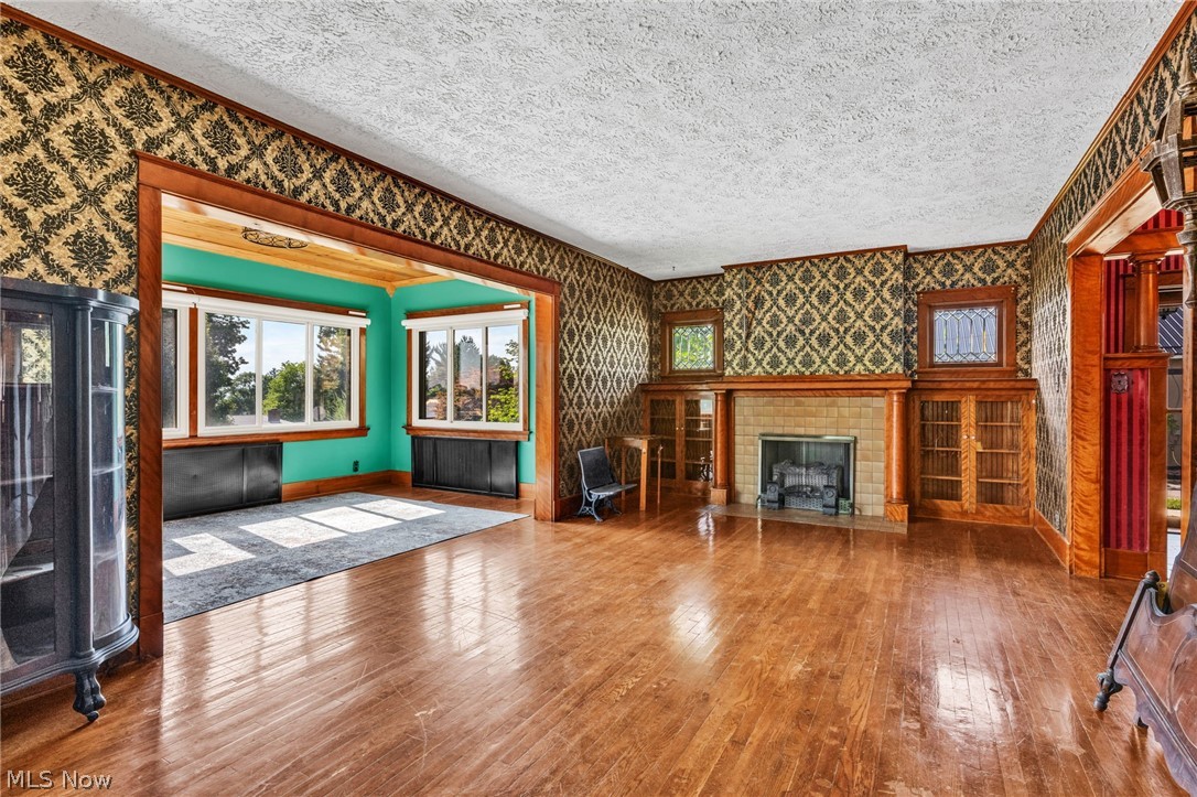 593 Dewey Avenue Cadiz OH 43907