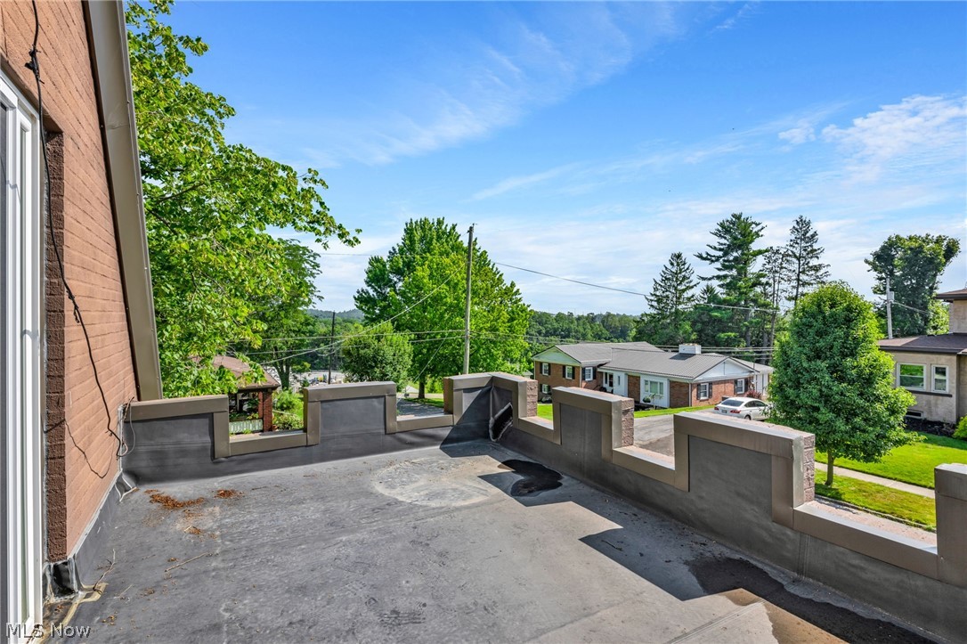 593 Dewey Avenue Cadiz OH 43907