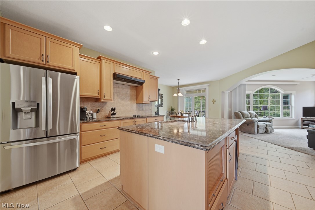 1070 Wedgefield Court NE North Canton OH 44720