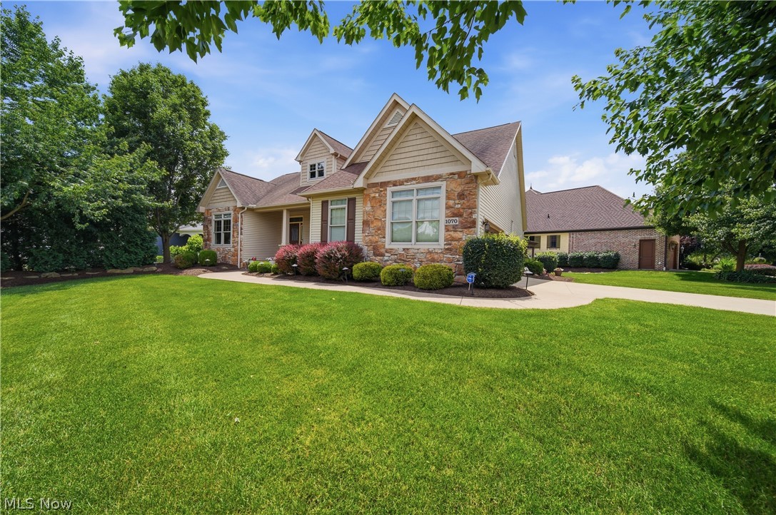 1070 Wedgefield Court NE North Canton OH 44720