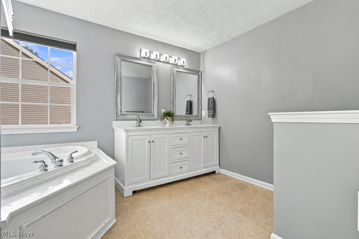 362 Belmar Boulevard Avon Lake OH 44012