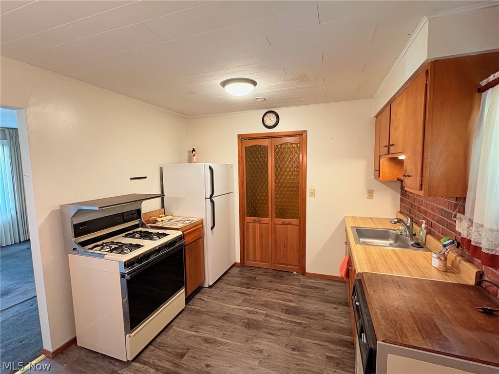 1661 Dannley Drive Brunswick OH 44212