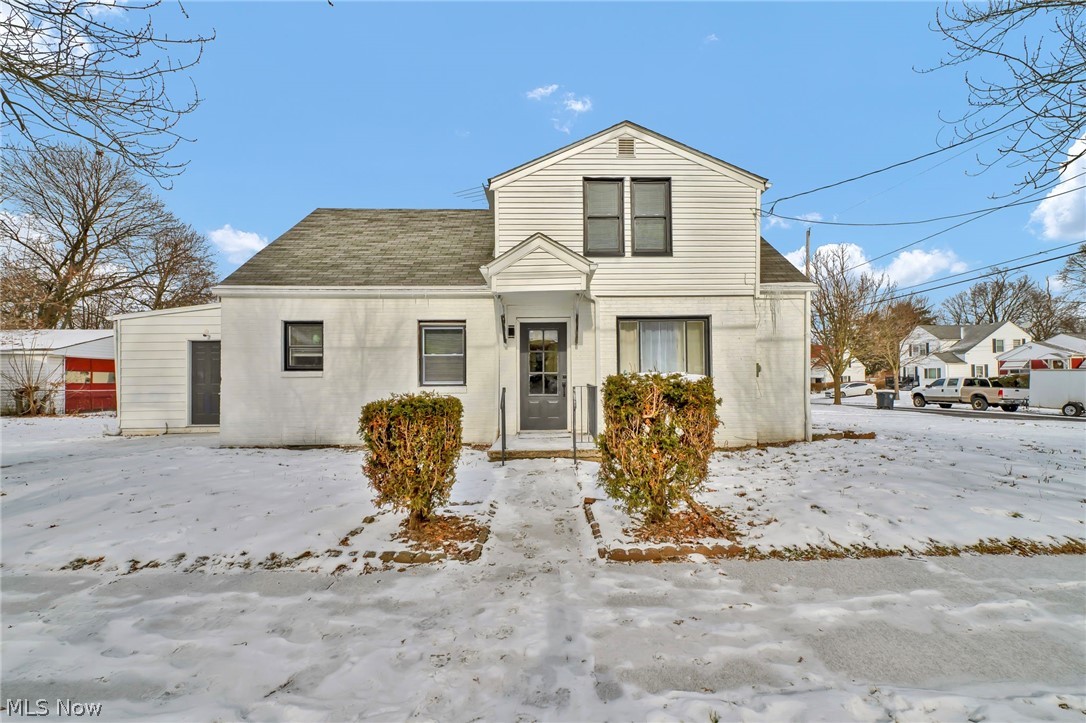 926 Winton Avenue Akron OH 44320