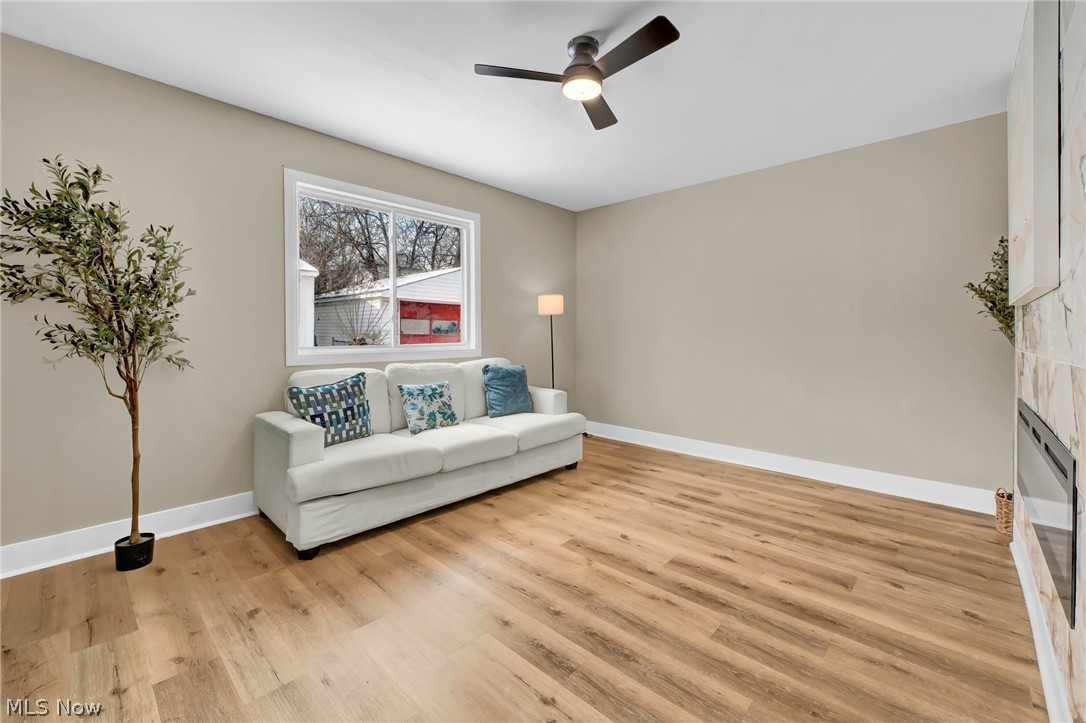 926 Winton Avenue Akron OH 44320