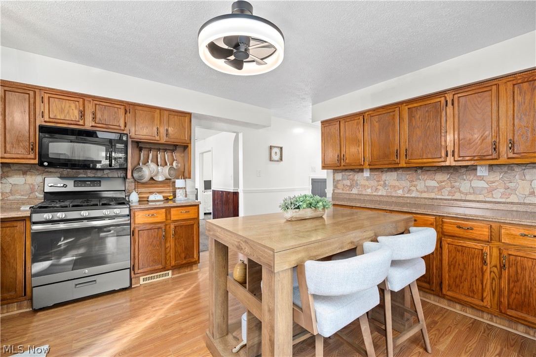 5490 Smith Road Brook Park OH 44142