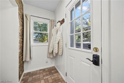 5490 Smith Road Brook Park OH 44142