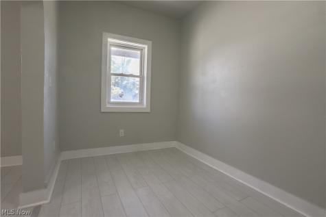 5003 Dalton Avenue Cleveland OH 44127