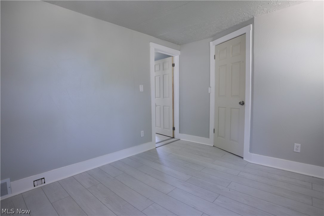 5003 Dalton Avenue Cleveland OH 44127