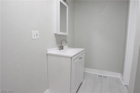 5003 Dalton Avenue Cleveland OH 44127